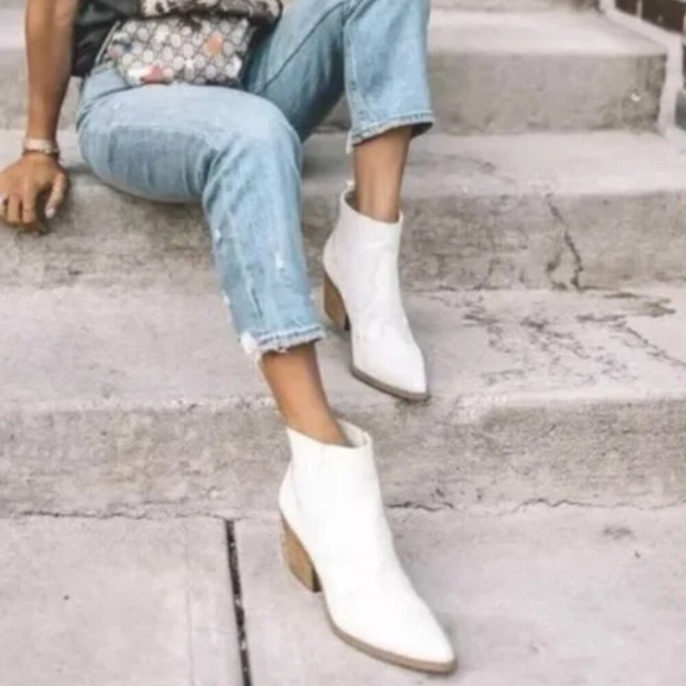 Sam Edelman Winona Embossed Reptile Crocodile Leather Upper White Booties